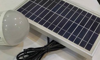 أرخص كشاف طاقة شمسية شحن سريع