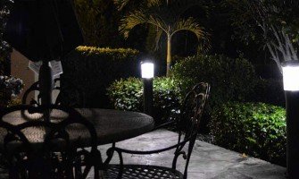 لمبة جدارية بالطاقة الشمسية أحدث موديل